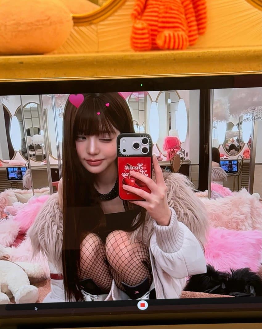 2bb2c219e0c43db477b0c3bb118074026949eeb1925bc8795d8460f73af5d7b1369cc9447cd7708936c50a5cde96b713a2e419ee627cf82252a9635d34cc9ca36a0bbbd82e1be876172fc159f23305085d573d02