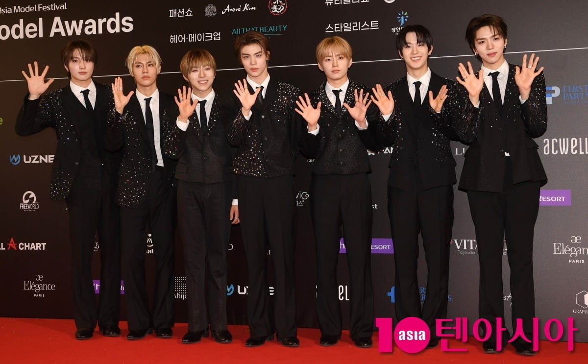 &nbsp;     EXO\'s Lay Takes on Producer Role for Rising Boy Group NouerA