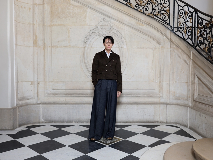 Mingyu of SEVENTEEN Dominates Paris Fashion Week: $9.9 Million Media Value Revealed!