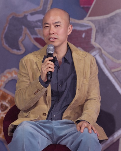 &nbsp;  Director Kim Jin-min highlighted key aspects of his direction. / Netflix