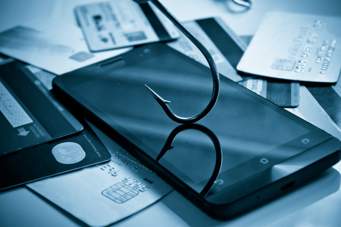  과학기술정보통신부가  인공지능(AI) 기반 보이스피싱 탐지·알림 서비스 이용을 당부했다.[사진: 셔터스톡]