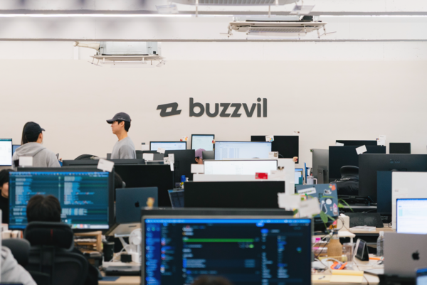 버즈빌 AI 전환 가속 [사진: 버즈빌]