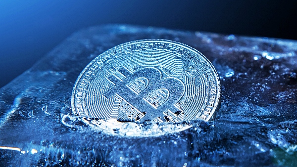 하락 냉각 폭락 침체 겨울 암호화폐 비트코인 [사진: 셔터스톡]