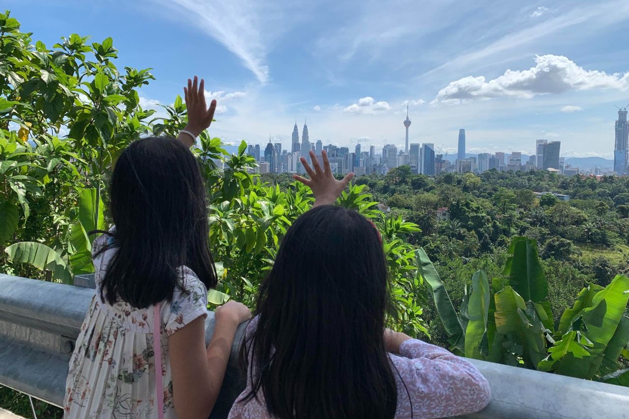 세계 최고의 치안을 자랑하는 싱가포르 / Deisgned by Freepik