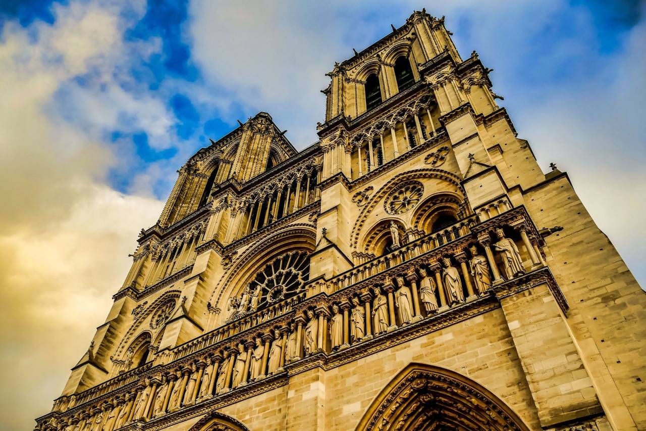 Top 5 Must-Visit Castles Near Paris: A Day Trip Guide for Travelers