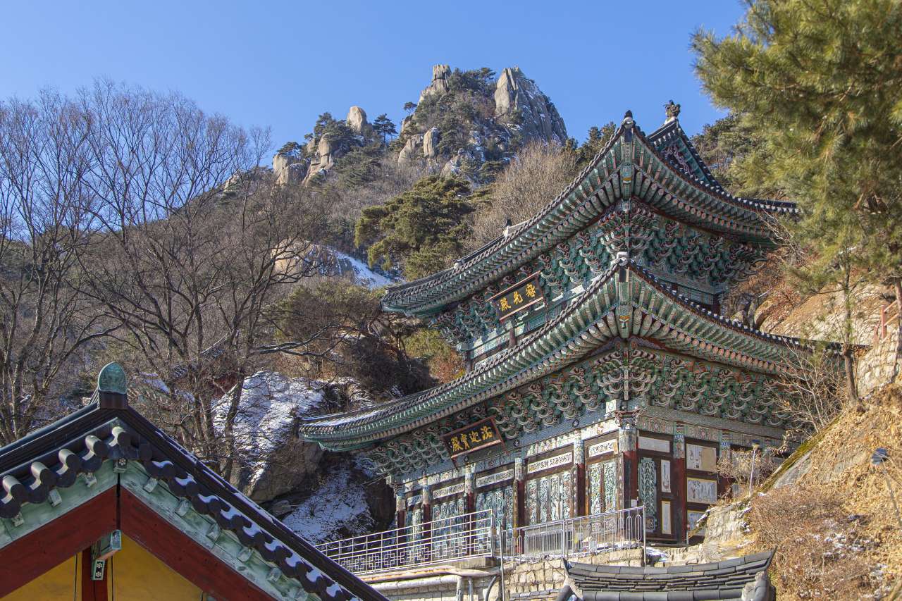 망월사 설경
