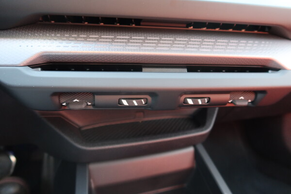 BMW 뉴 M135 xDrive 에어컨 통풍구 등 [오두환 기자]