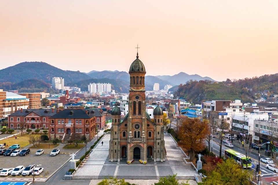 &nbsp;   Jeondong Cathedral