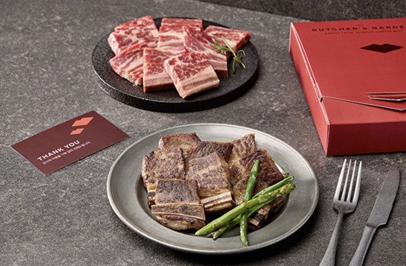 30% Off LA Galbi and Fun-Shaped Pork Ribs: Limited Time Offer for Lunar New Year!