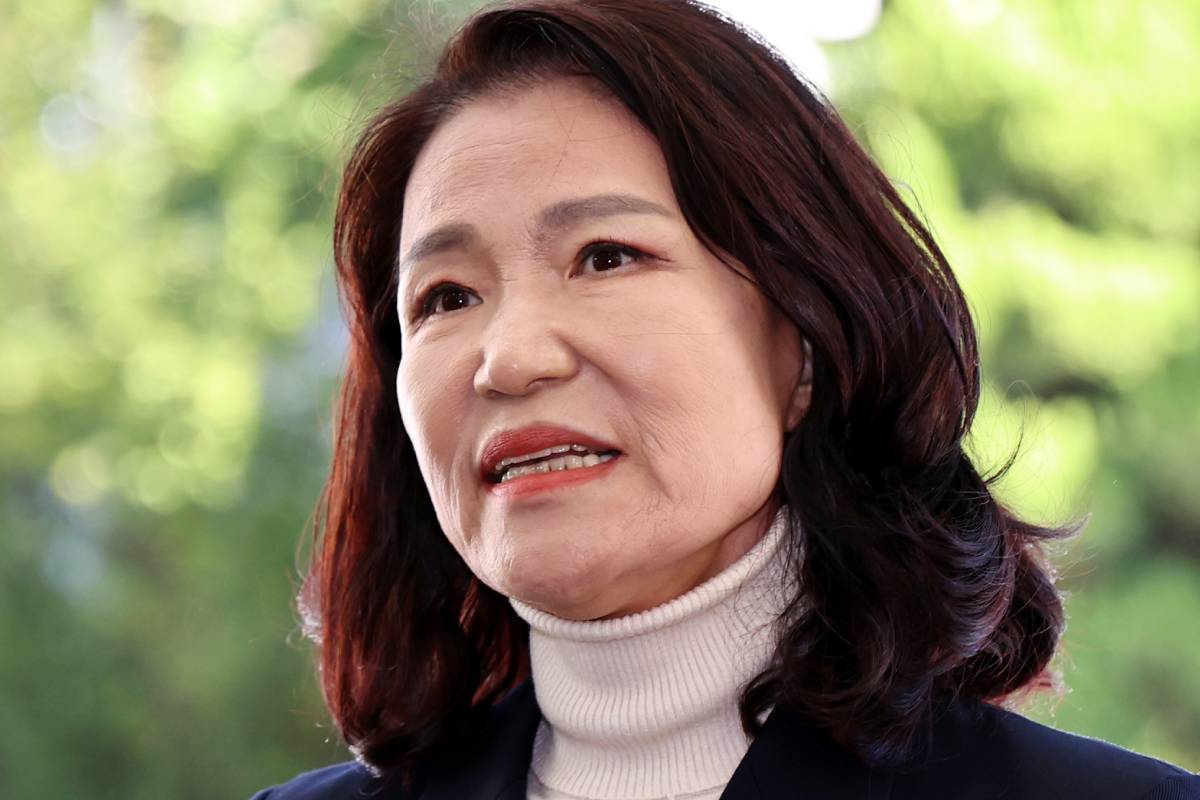 Will Lee Jin-sook Run for Daegu Mayor? Key Insights from Her Book Launch Event