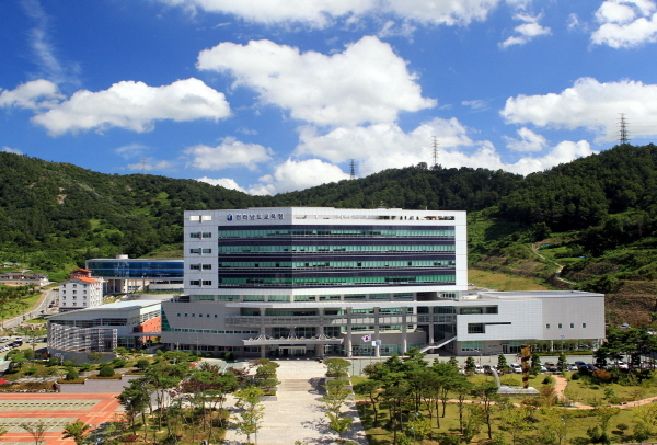Jeonnam vs. Central Government: The Battle Over Educational Autonomy and Funding Explained