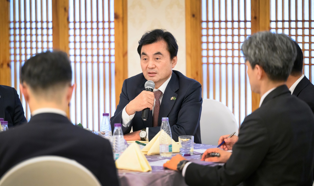 Korean Defense Minister Demands Apology: Military’s Integrity at Stake!