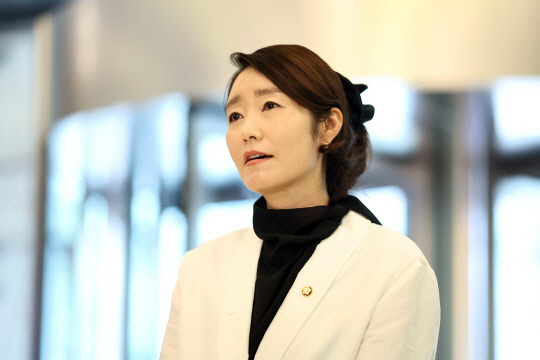 Kang Sun-woo’s Arrest Warrant: What Does It Mean for South Korean Politics?