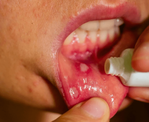 wakoshi-dental.com