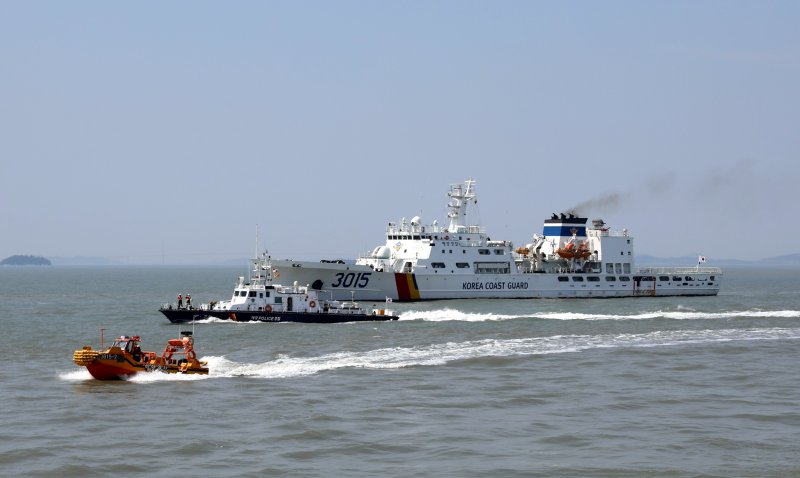 서해해경청, 상반기 해상종합훈련…경비함정 64척 대상 - 파이낸셜뉴스