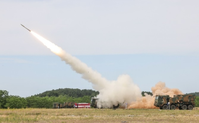 노르웨이 의회, 27일 '천무' 도입 최종 결의…美 하이마스 꺾은 결정적 한 방은 '500km' - 글로벌이코노믹
