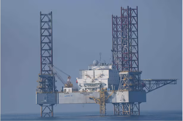 중국, 서해 구조물 철거 거부… 정부, 비례적 대응 방안 검토