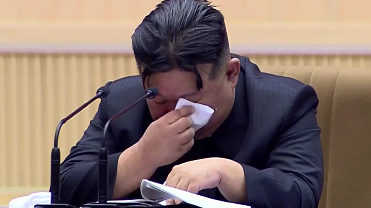 김정은이 눈물 흘린 이유? 공개될 수 없었던 김정일의 여자들 [Y녹취록] | YTN