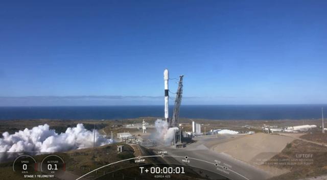 425사업 피날레' 軍정찰 위성 5호기 모레 미국서 발사 | 한국일보