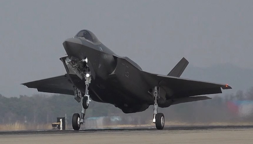 F-35 스텔스기 보유국, 전략목표 타격능력 화룡점정 | 비즈한국