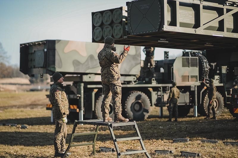 한화에어로 '폴란드 천무 미사일 공장' 포즈난 공항 인근 유력