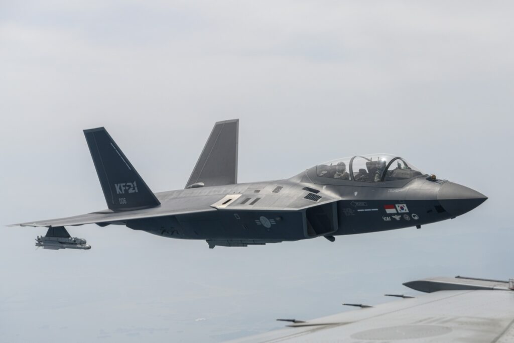 F-35 대신 한국 전투기 택했다