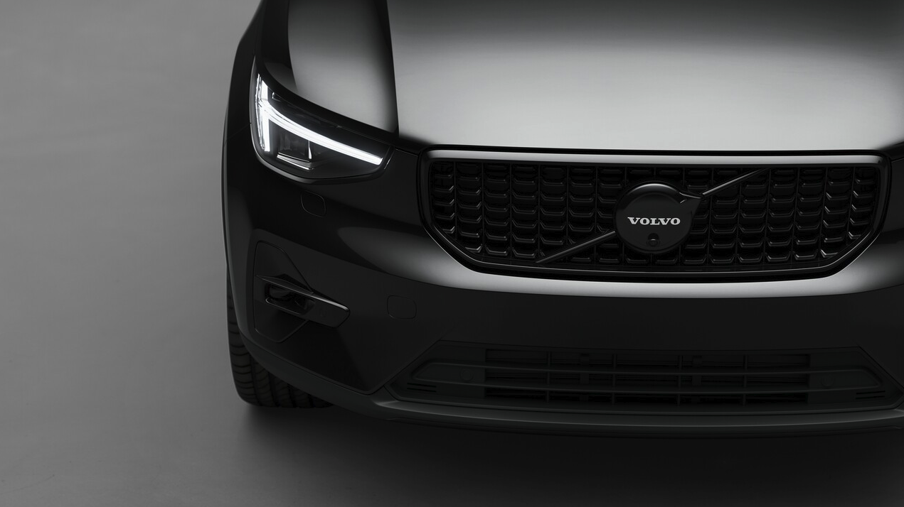 26년형 볼보 XC40 온라인 한정 블랙에디션 판매일은?