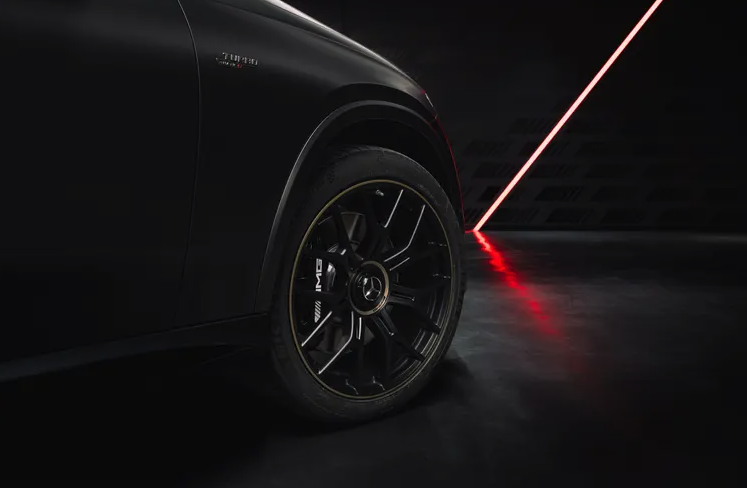 메르세데스 벤츠 드디어 6기통 AMG로 GLC 53 AMG 기통모델 공개