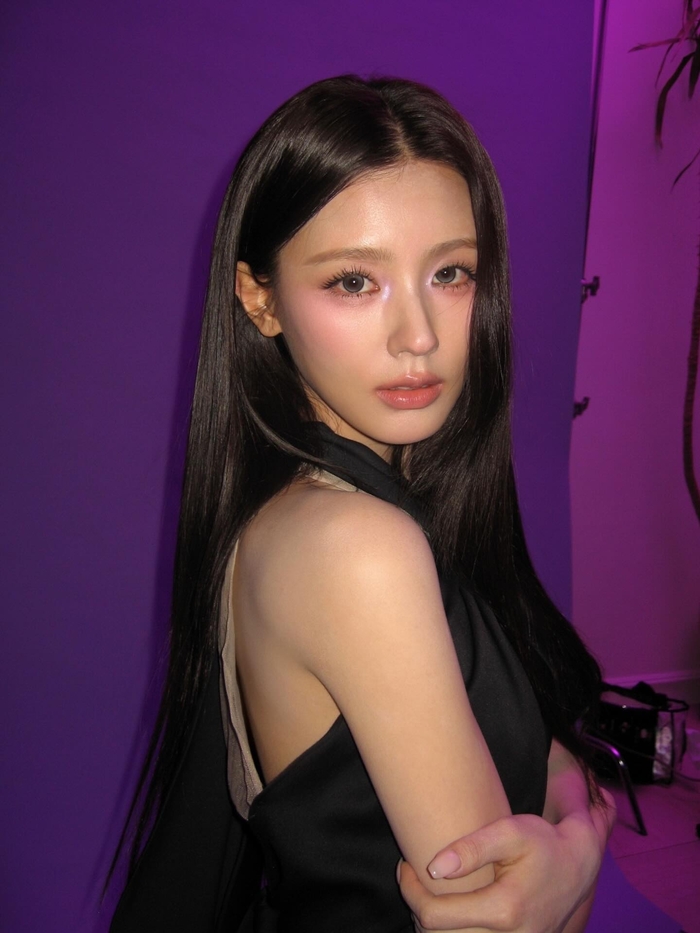 &nbsp;Miyeon SNS