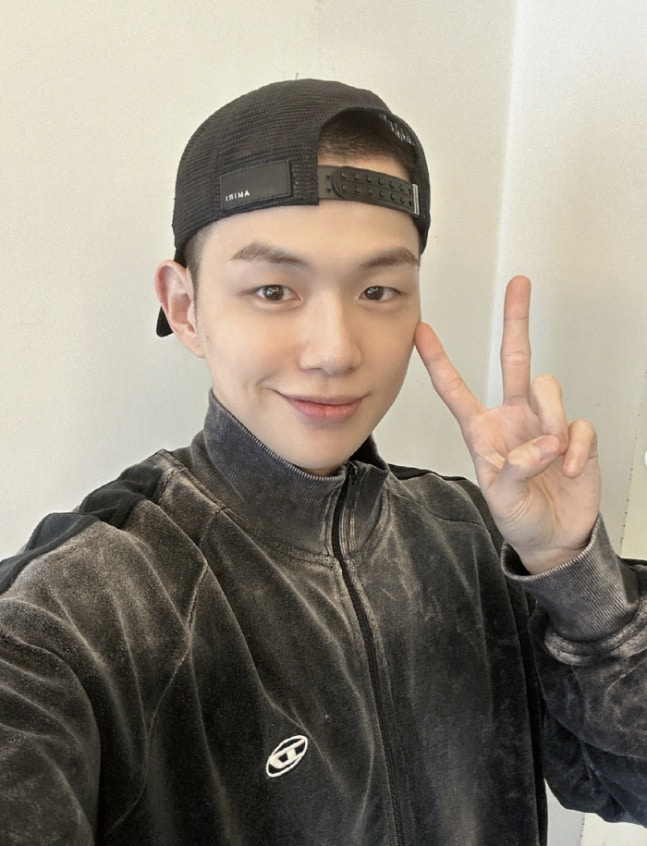 강다니엘이 입대를 앞둔 모습 (하이컷 제공)