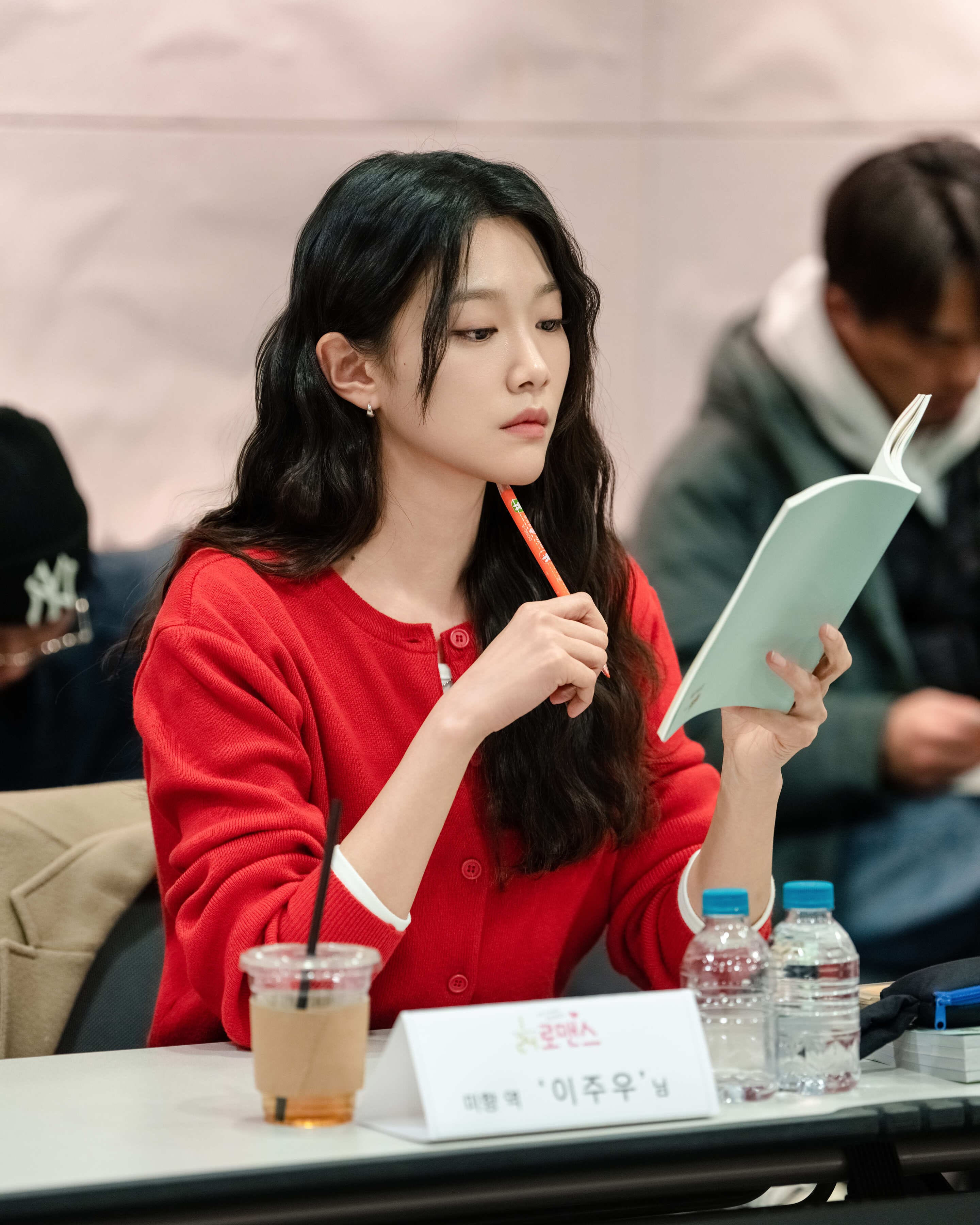 〈24분의 1 로맨스〉 이주우
