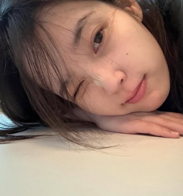 아이유 SNS