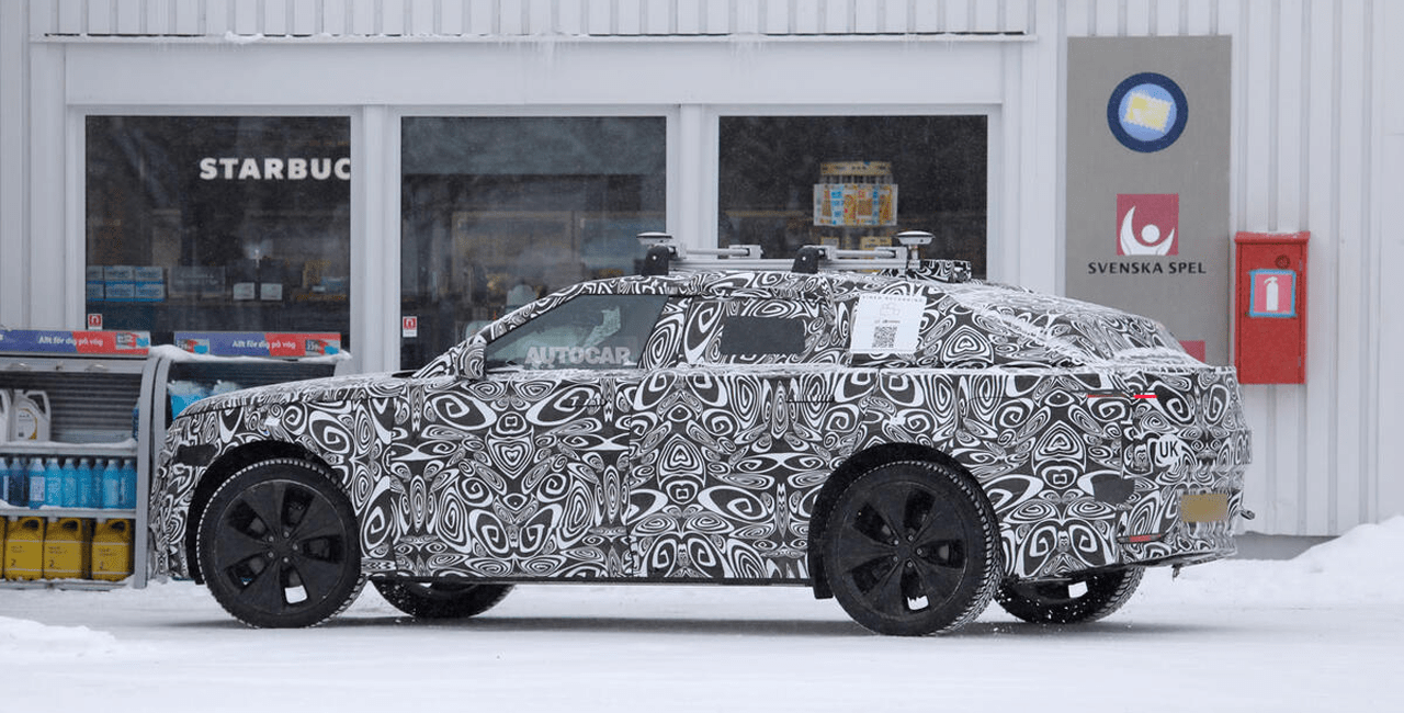 레인지로버 벨라 EV 스파이샷 / 사진=AUTOCAR