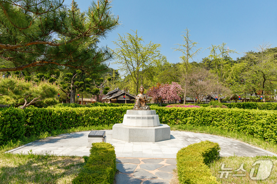 &nbsp;Gangneung City