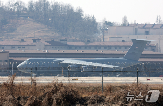 A C-5 transport aircraft is parked at Osan Air Base in Pyeongtaek, Gyeonggi Province, on March 8 2026.3.8 / News1