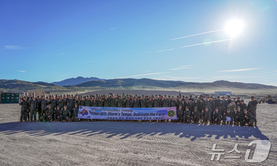 Soldiers participating in the U.S. NTC joint small-unit training pose for a commemorative photo (Provided by the Korean Army) 2026.3.17 / News1