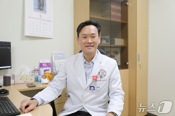 Dr. Lee Kyung-joo, a gastroenterology professor / Provided by Hallym University Dongtan Sacred Heart Hospital