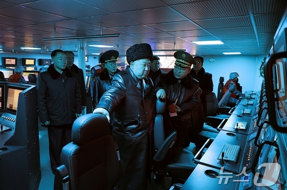 The Rodong Sinmun, the official newspaper of North Korea\'s Workers\' Party, reported on Thursday that Comrade Kim Jong Un visited the destroyer Choe Hyon Ho on Tuesday and Wednesday, and reviewed the combat and political training status of the ship\'s division and the ongoing process of evaluating the ship\'s operational capability ahead of its commissioning / Rodong Sinmun