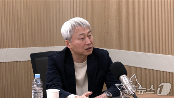 Kim Geun-sik, chairman of the People Power Party\'s Songpa B District Committee in Seoul, appeared on News1TV\'s Fact and View on Tuesday and answered questions / Capture from News1TV\'s Fact and View