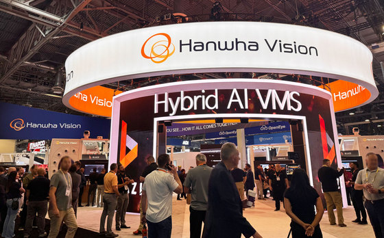 Hanwha Vision participated in a security exhibition held in Las Vegas, U.S., and showcased its AI video surveillance solution BLAZE and other products (Provided by Hanwha Vision) / News1
