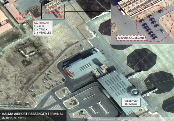 According to an analysis of satellite images taken on March 10 by the South Korean private firm SI Analytics (SIA) released on March 21, most of the facilities within the Wonsan Kalma Tourist Zone have reached the final stages of completion. Thirteen luxury sedans spotted near Wonsan International Airport are particularly notable / Capture from NK Insight Report