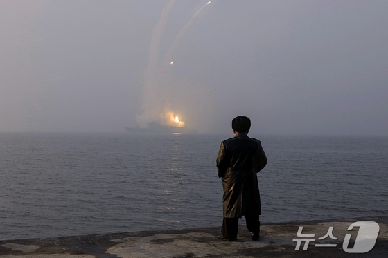 The Rodong Sinmun, the official newspaper of North Korea’s Workers’ Party, reported on March 5 that Comrade Kim Jong Un observed the test launch of a sea-to-land strategic cruise missile conducted in Ham on March 4 / Rodong Sinmun