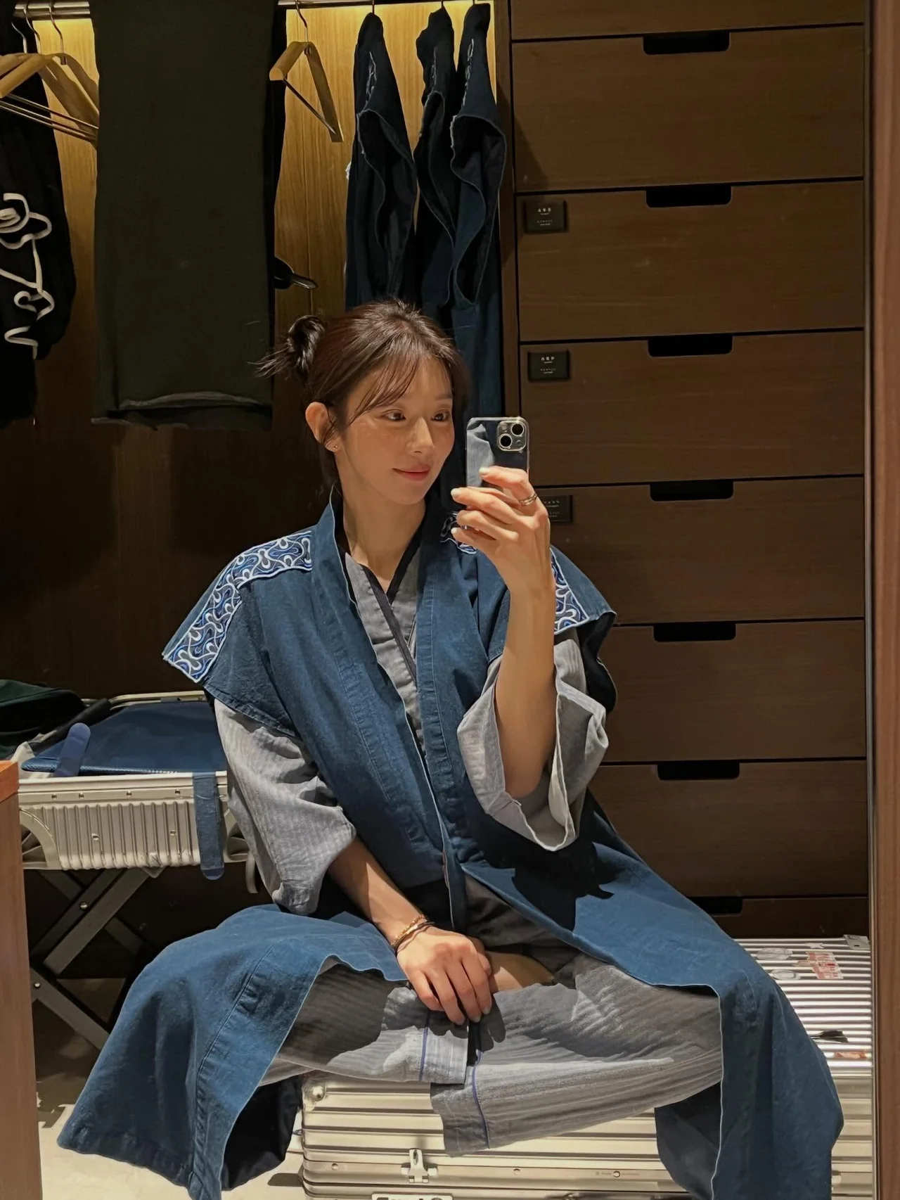 &nbsp;     Striped pajamas | Comfortable silhouette in calm gray /Photo: Lee Joo-bin Instagram