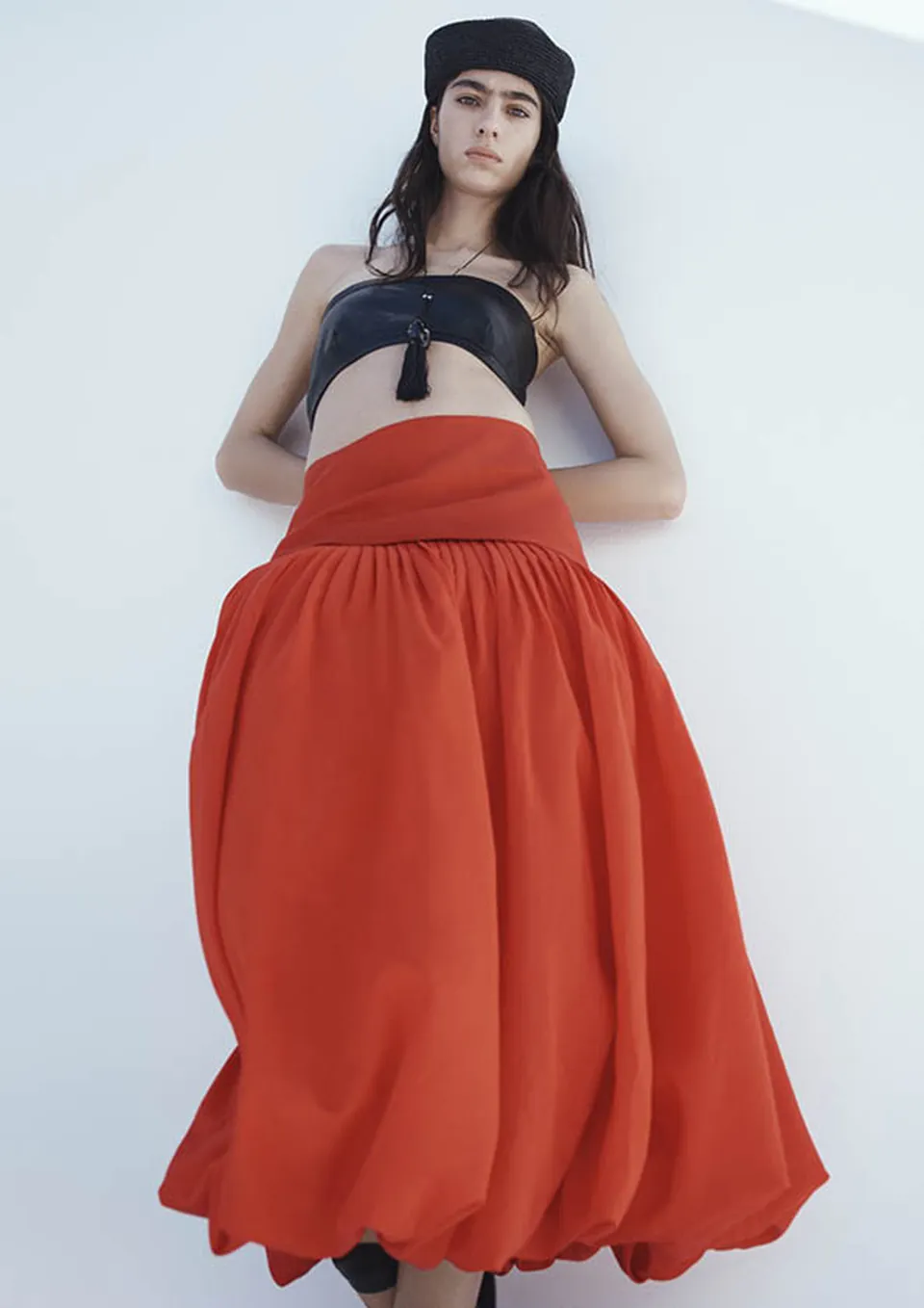 &nbsp;   H&M
