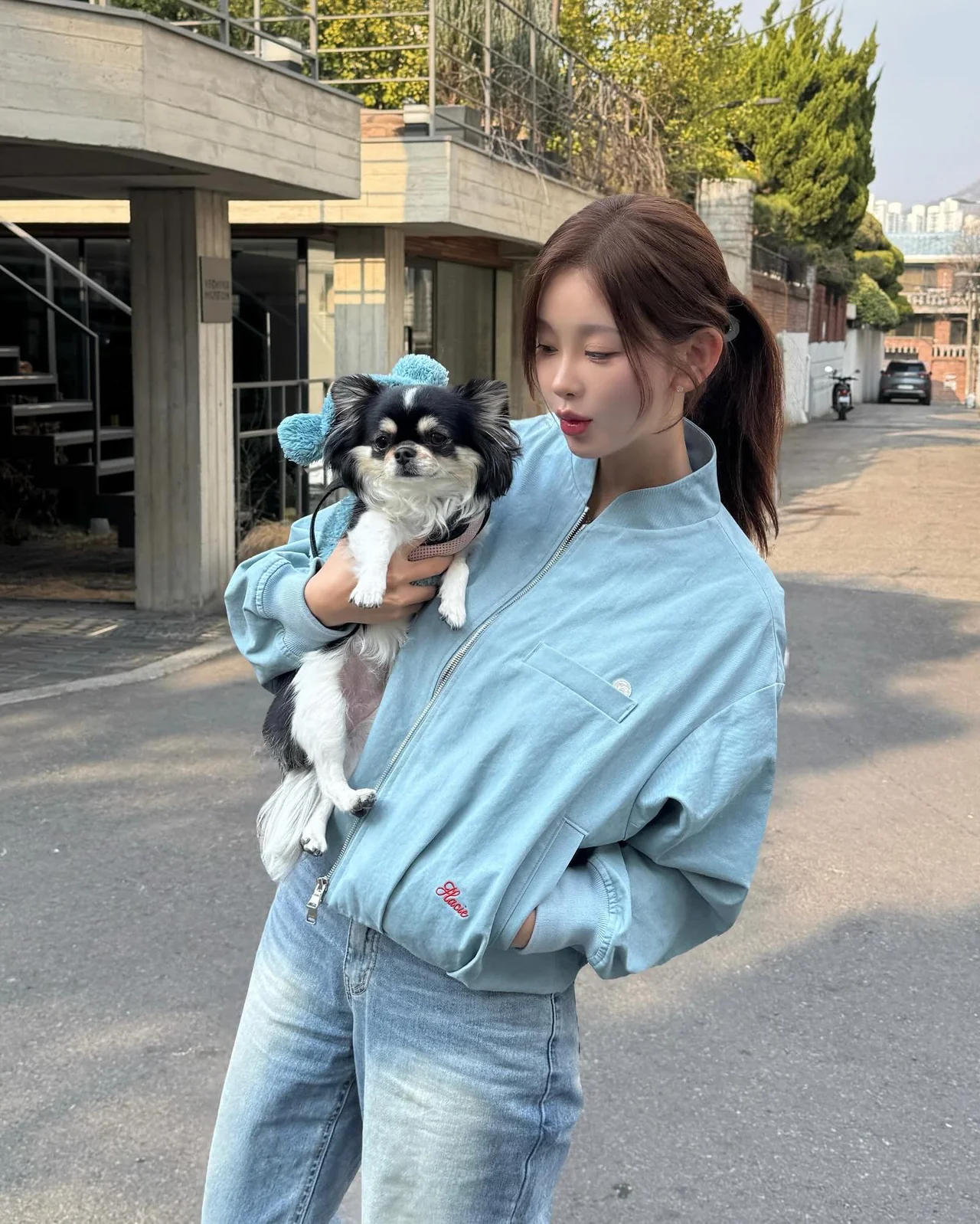 Spring Style Guide: Elevate Your Look with Kim Yoon-hee’s Sky Blue Bomber Jacket