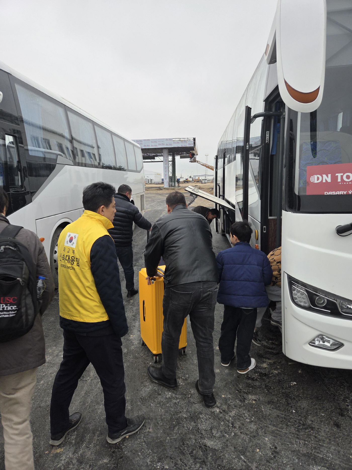 이란 체류 한국인, 투르크메니스탄으로 대피
