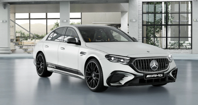 [사진 1] 메르세데스-AMG E 53 하이브리드 4MATIC+ 에디션 1 (1)
