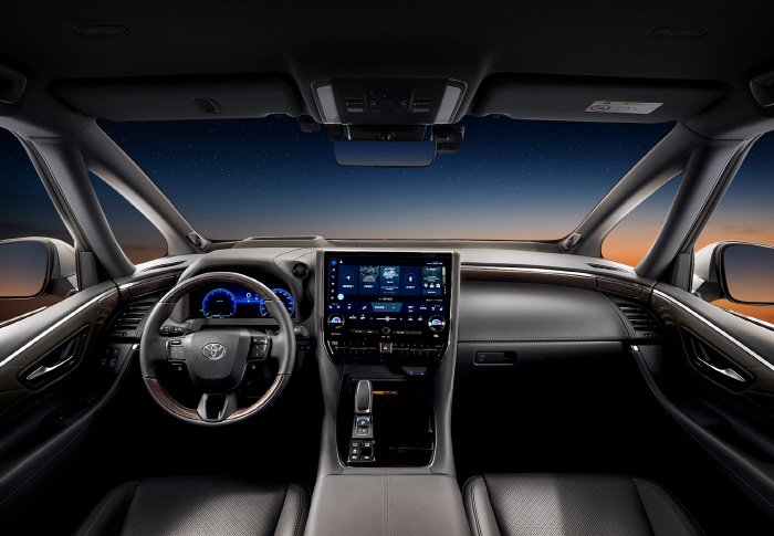 알파드 실내_전체