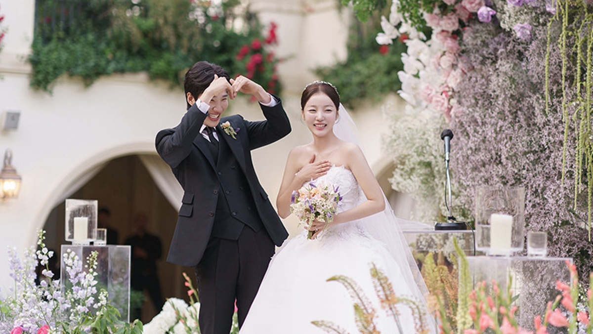 引用： コメディアンキム・ギリ俳優ムン・ジイン夫妻の結婚式の写真 / 株式会社シムストーリー