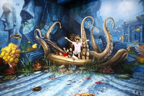 &nbsp; 3D Museum Art in Paradise, Pizza 4P\'s Indochina Da Nang, Da Nang Museum, Linh Ung Pagoda, Helio Center & Night Market official websites and SNS